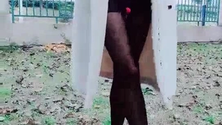 被姐夫捆绑在浴室里轻度性虐