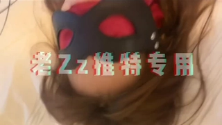 EBOD-865,EBOD-865 EBOD-865 爆乳で挟んでズッパンズッパン種絞り！！ ガテン系肉食お姉さんの杭打ちピストンパイズリ