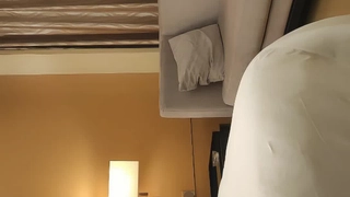 媚肉生香【兄妹乱伦】诱骗高三的小表妹开房，被爆操小嫩逼叫- 国产仑乱子老女人露脸 -